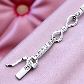 9K Gold Diamond Infinity Tennis Bracelet 0.50 Carat