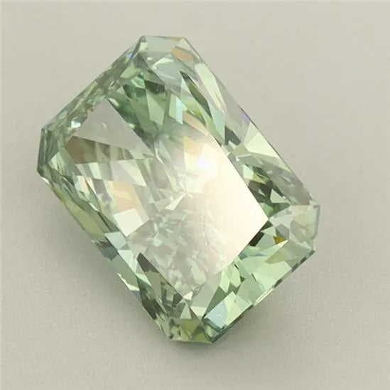 1.37 Carats RADIANT Diamond