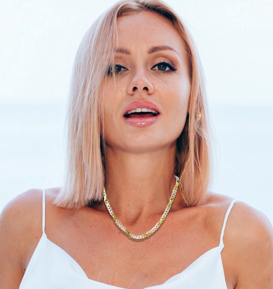 9K Yellow Gold & Sterling Silver Infinity Link Necklace - Pobjoy Diamonds