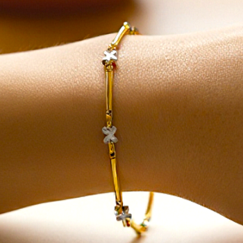 Ladies 9K Yellow & White Gold Kiss Bracelet - Pobjoy Diamonds