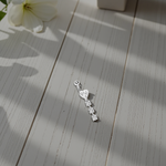 Lab Diamond Dangly Heart Belly Ring D-E/VS1 - Pobjoy Diamonds