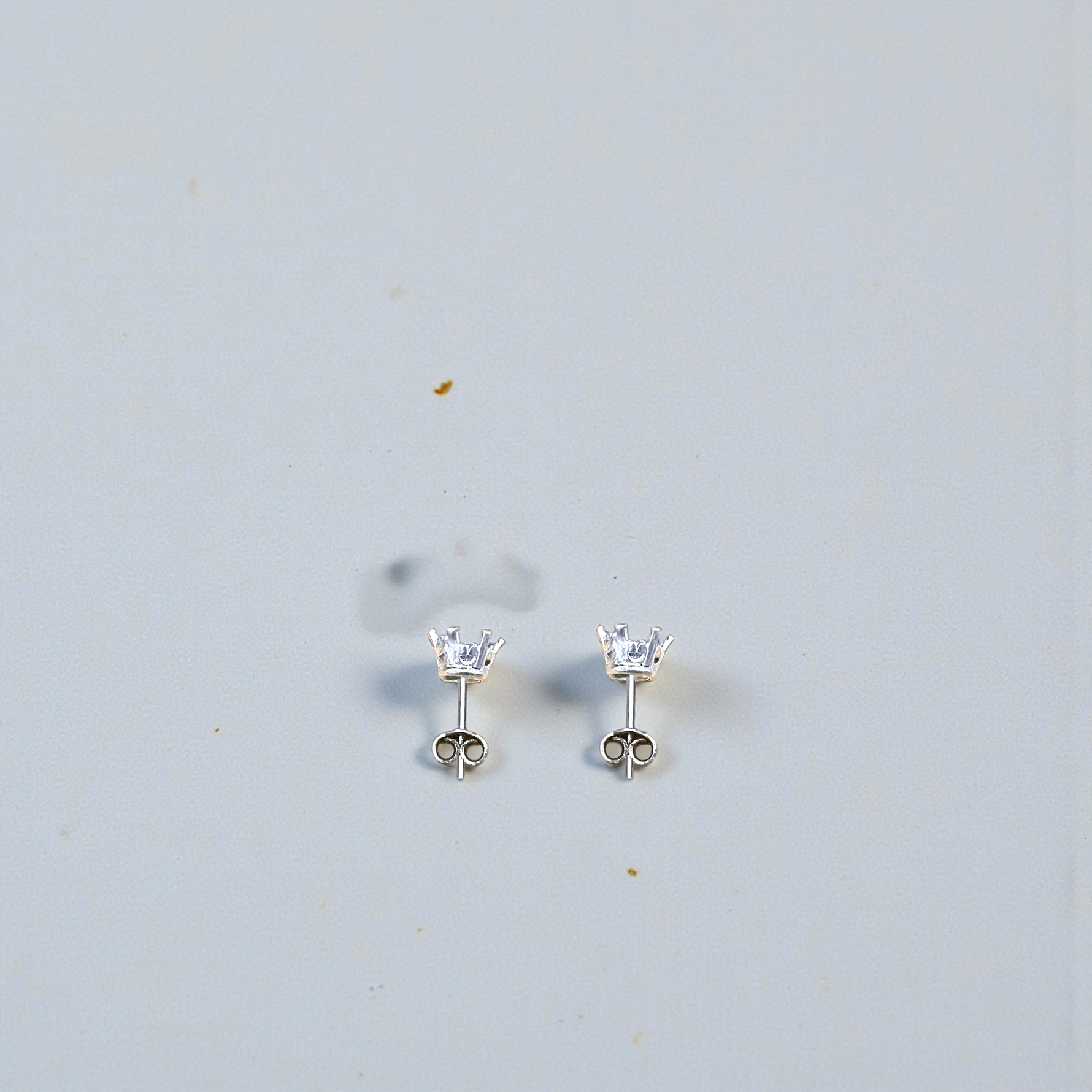 18K White Gold 2.00 Carat Solitaire Diamond Stud Earrings - Options - Pobjoy Diamonds