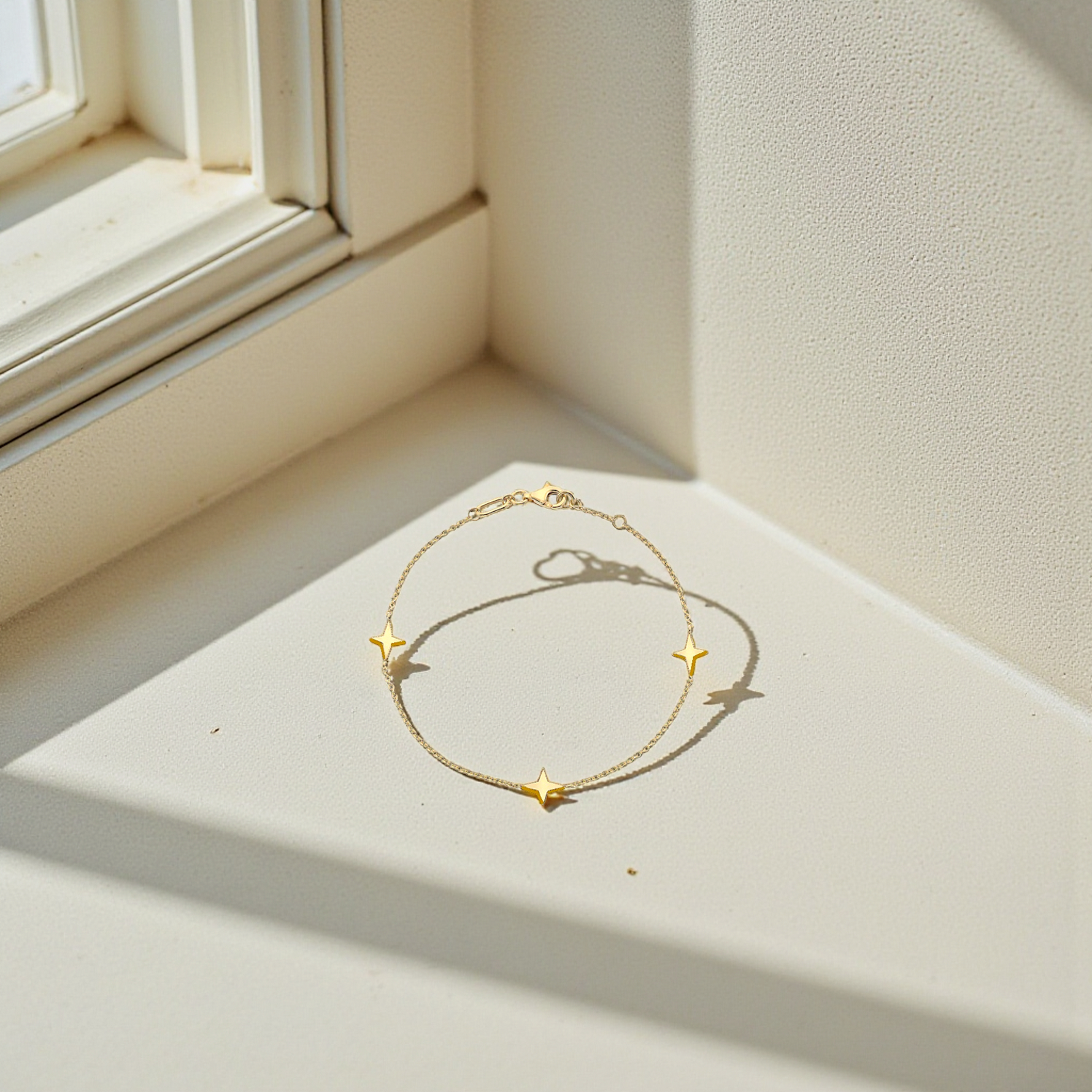 9K Yellow Gold Three Star Ladies Necklace & Bracelet Set - Pobjoy Diamonds