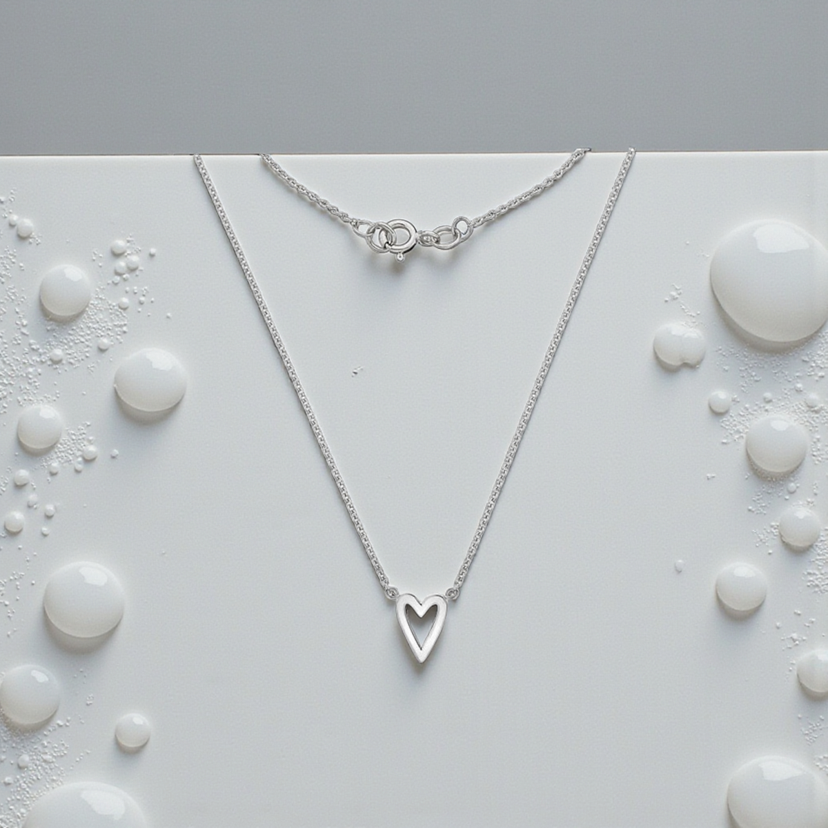 9K Gold Heart Pendant Necklace & Earrings Set - Pobjoy Diamonds