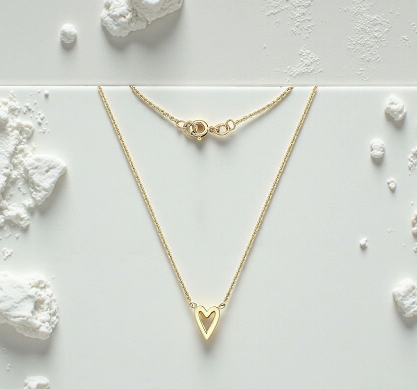 9K Gold Heart Pendant Necklace & Earrings Set - Pobjoy Diamonds