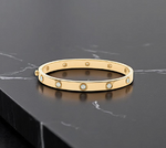18K Yellow Gold Studded Diamond Hinged Bangle 1.00 Carat