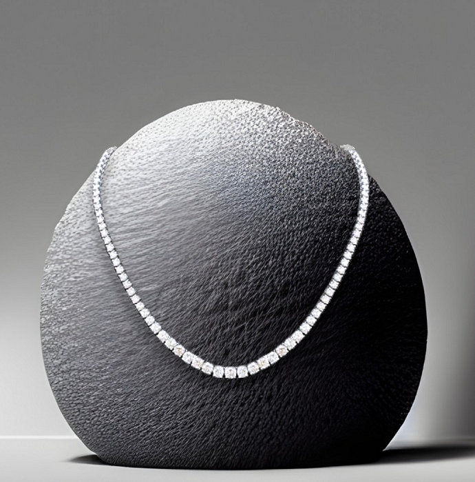 18K White Gold Diamond Necklace 16.00 Carats - Pobjoy Diamonds