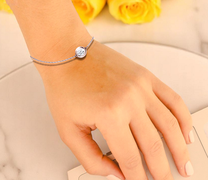 Solitaire Diamond Bezel Set Bracelet - Options - Pobjoy Diamonds