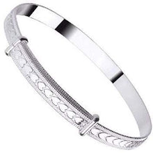Load image into Gallery viewer, Baby Silver Expandable Heart Pattern Bangle - Pobjoy Diamonds