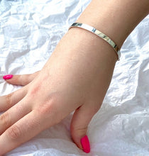 Load image into Gallery viewer, Sterling Silver Chain-Adjustable Bracelet - Pobjoy Diamonds