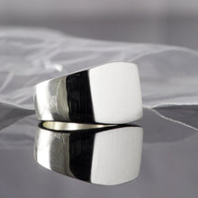 Load image into Gallery viewer, Handmade Mens SIlver Square SIgnet Ring- Pobjoy Diamonds
