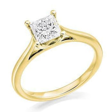 Load image into Gallery viewer, 18K Gold 3.00 Carat Princess Cut Solitaire Lab Grown Diamond Ring E/VS1