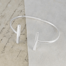 Load image into Gallery viewer, Handmade Sterling Silver Ladies T- Bar Bracelet-Pobjoy Diamonds