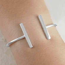 Load image into Gallery viewer, Handmade Sterling Silver Ladies T- Bar Bracelet-Pobjoy Diamonds