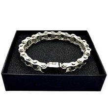 Load image into Gallery viewer, Chunky Sterling Silver Handmade Bike Chain Bracelet