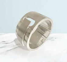 Load image into Gallery viewer, Handmade Sterling Silver Ladies Hinged Heavyweight Wide Bangle - Pobjoy Diamonds
