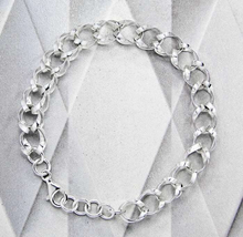 Load image into Gallery viewer, Handmade Sterling Silver Circle Bracelet - Pobjoy Diamonds