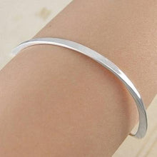 Load image into Gallery viewer, Handmade Sterling Silver Hammered Ladies Bangle Pobjoy