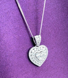 18K White Gold 1.35 Carat Diamond Heart Pendant Necklace 