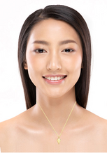Load image into Gallery viewer, 9K Yellow Gold Kite Pendant Necklace