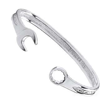 Load image into Gallery viewer, Sterling Silver Mens Spanner Bangle 7mm Gauge - Pobjoy Diamonds