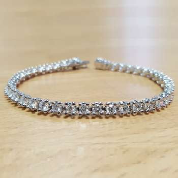 18K Gold Round Cut Diamond Tennis Bracelet 4 Carats